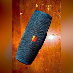 JBL Charge 4 custom dark blue